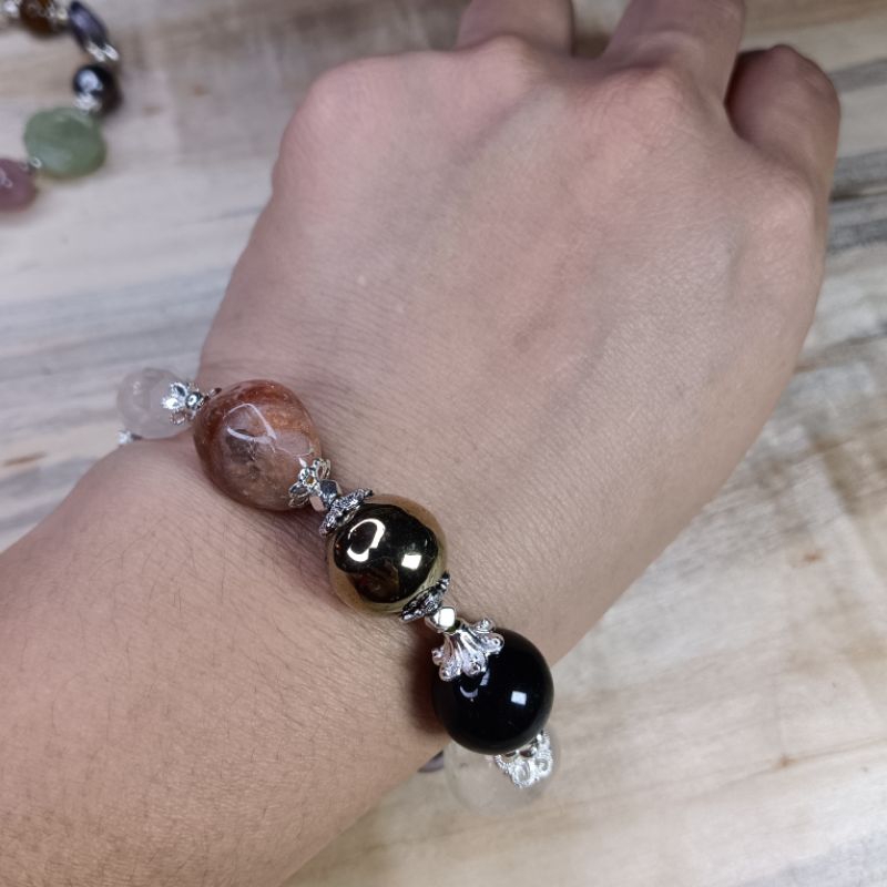 CRYSTAL STONE BRACELET ^ MULTIPLE STONE