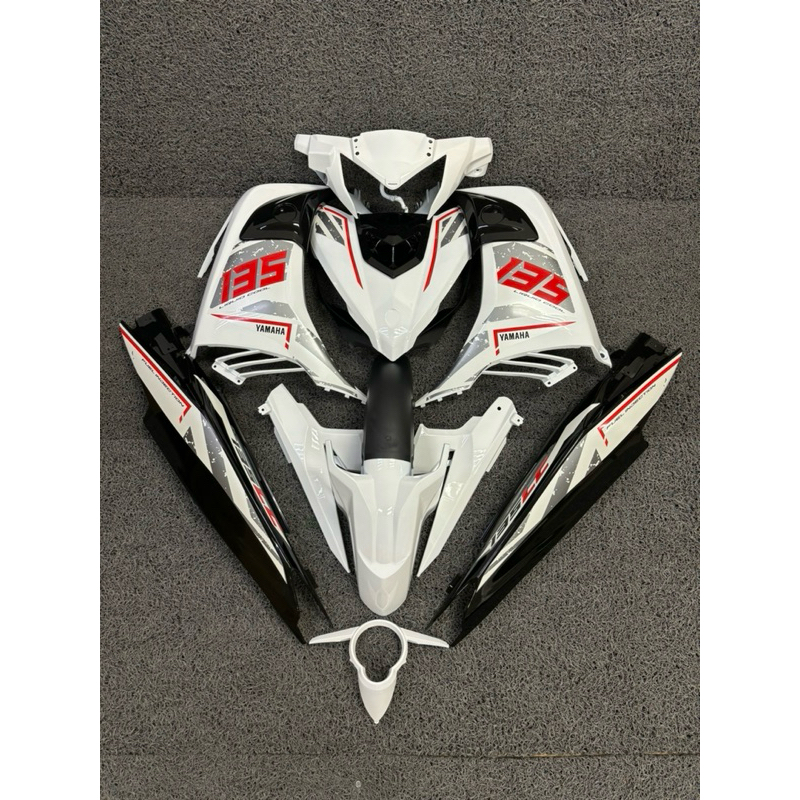 LC135 V4-V7 Marlboro Body Cover Set สติ๊กเกอร์ Siap Tampal