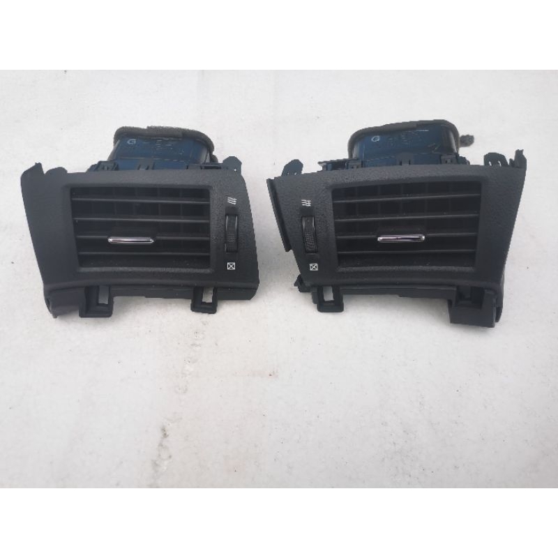 TOYOTA VELLFIRE ANH20 GGH20 AIRCOND VENT (สีดํา)