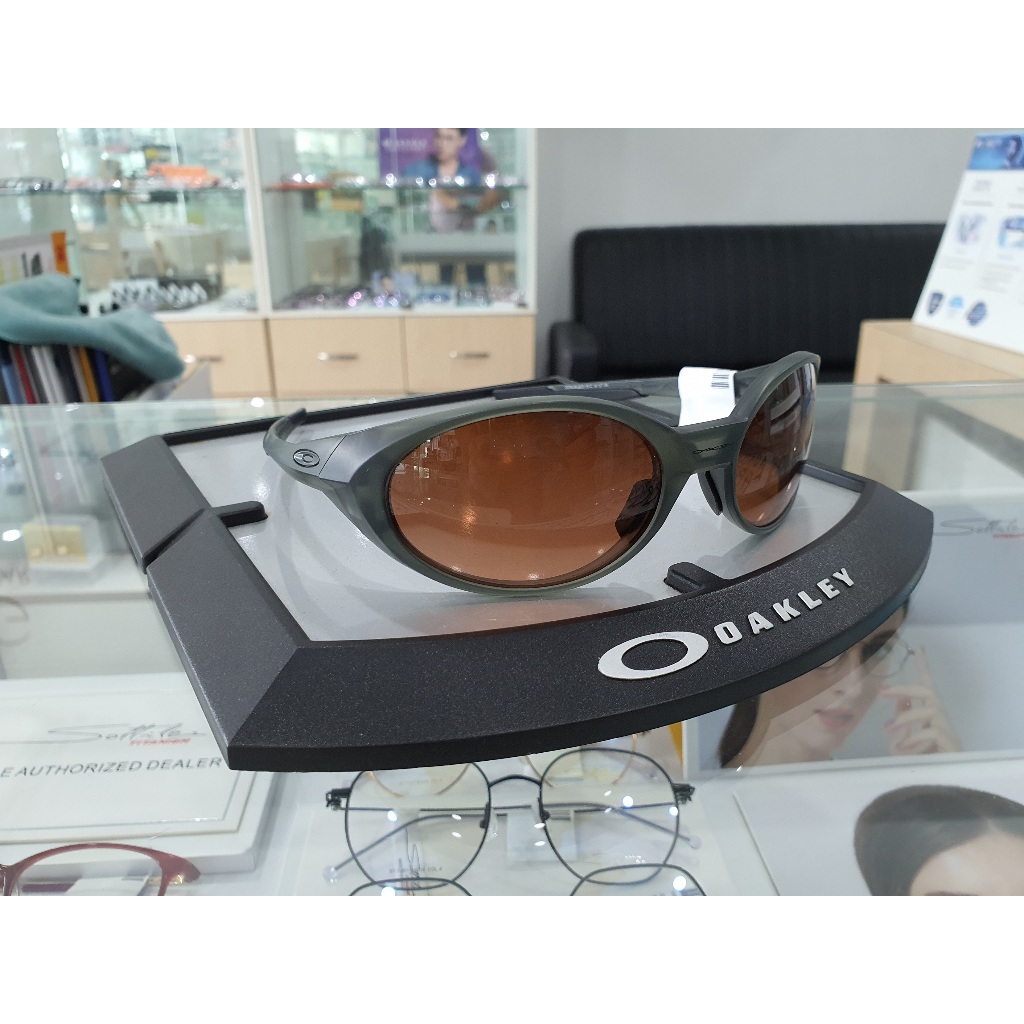 Optikaus Eye Jacket Redux OO9438 แว่นกันแดด Lifestyle [Size 58]