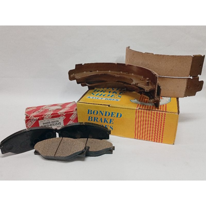 TOYOTA HIACE LH113 RZH102 RZH112 ผ้าเบรกหน้ารองเท้าเบรกหลัง