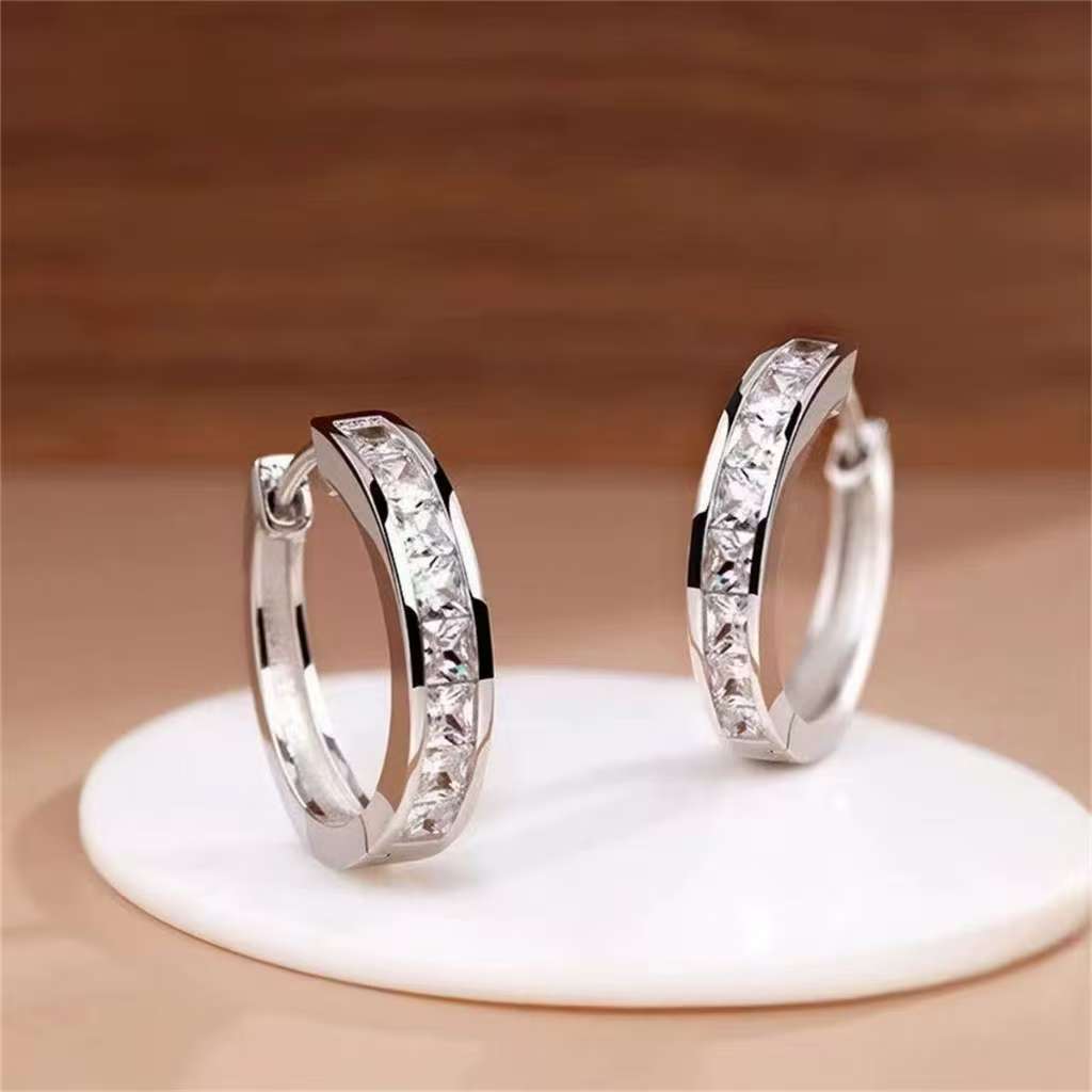 หู 05 - 2 ชิ้นต่างหูห่วงกลมชุบ 18K สําหรับผู้หญิง / ผู้หญิง / 18K电白金耳环