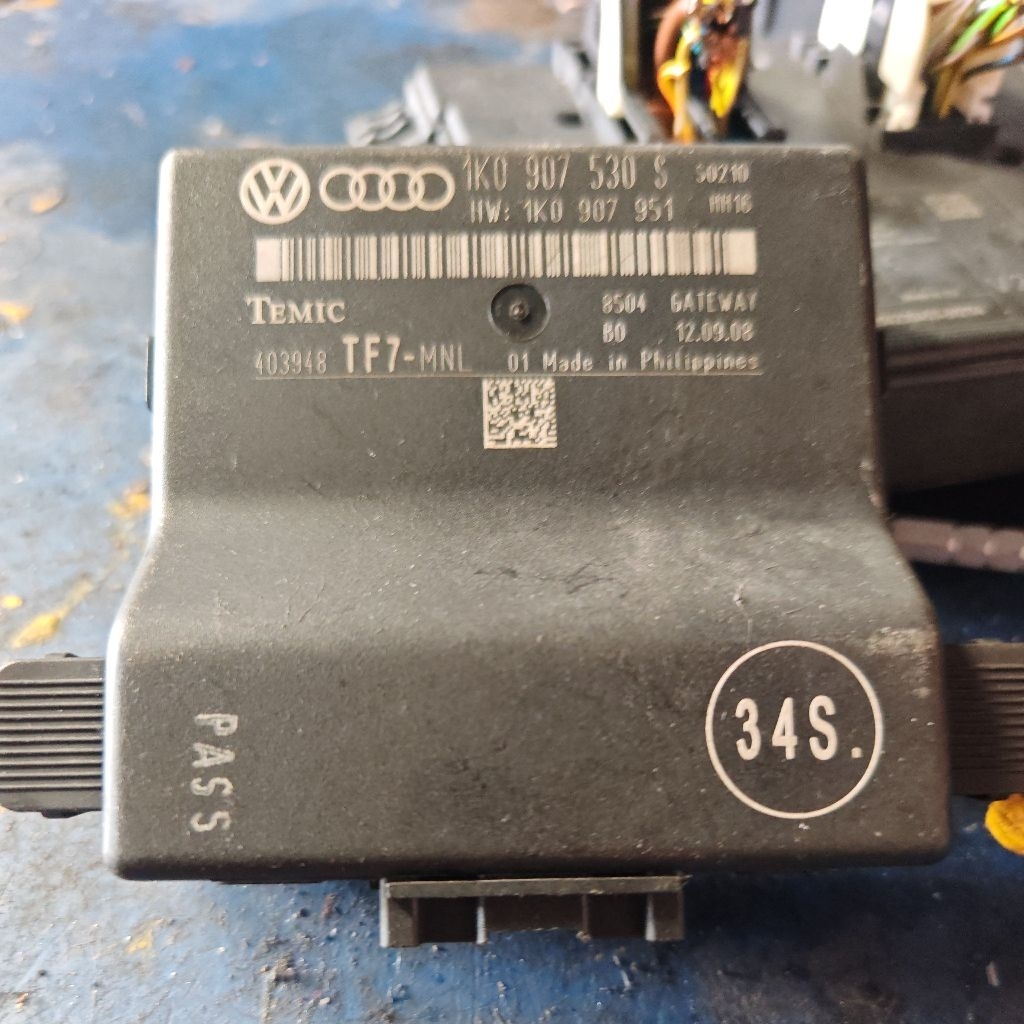 1k0 907 530 S Volkswagen เกตเวย์ ecu ใช้