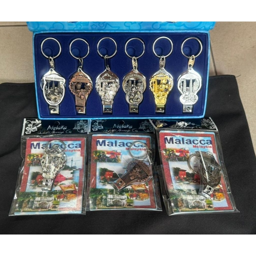 พวงกุญแจของที่ระลึก กรรไกรตัดเล็บ Twin Tower Zinc Alloy