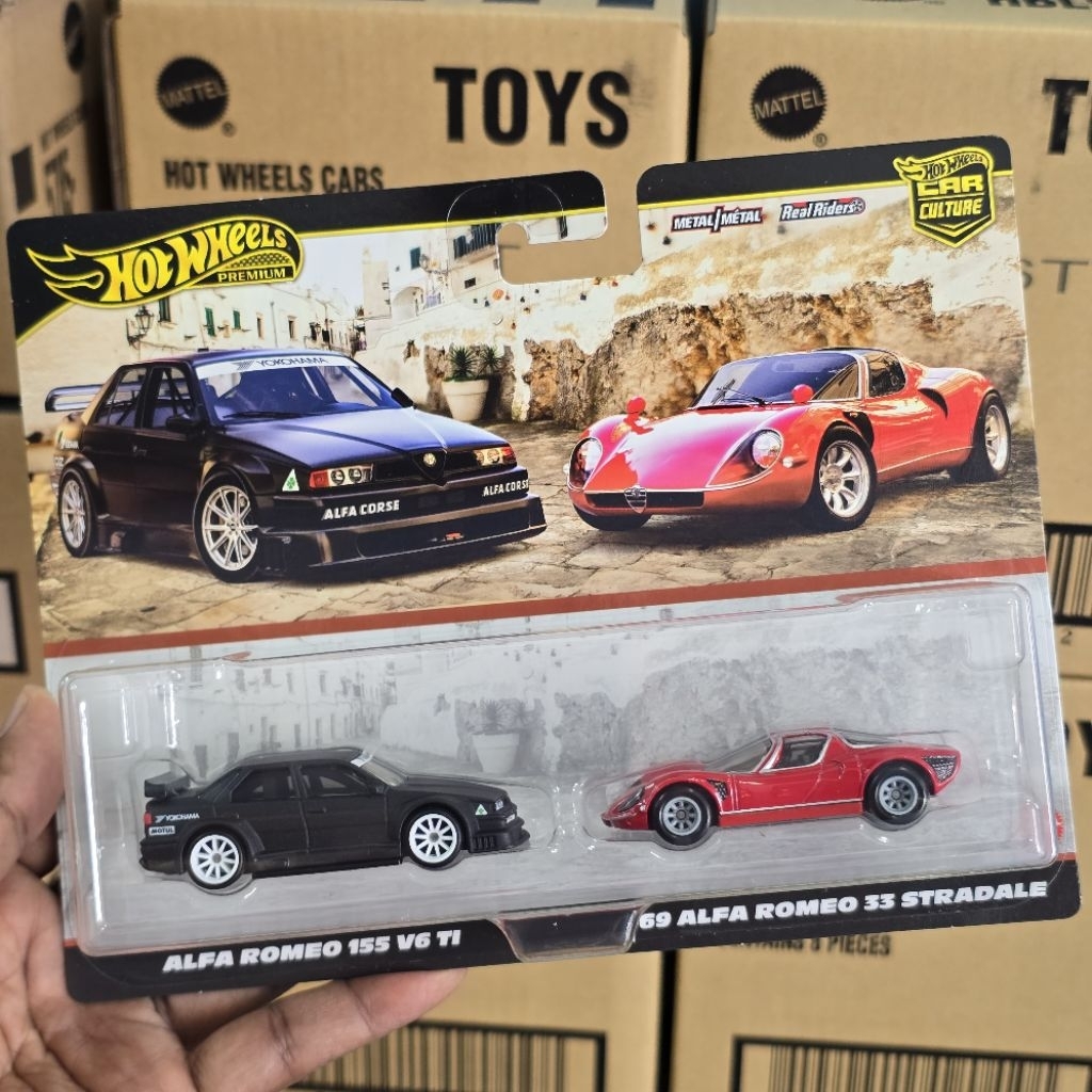 HOT WHEELS PREMIUM ALFA ROMEO 155 V6TI + 69 ALFA ROMEO 33 STRADALE