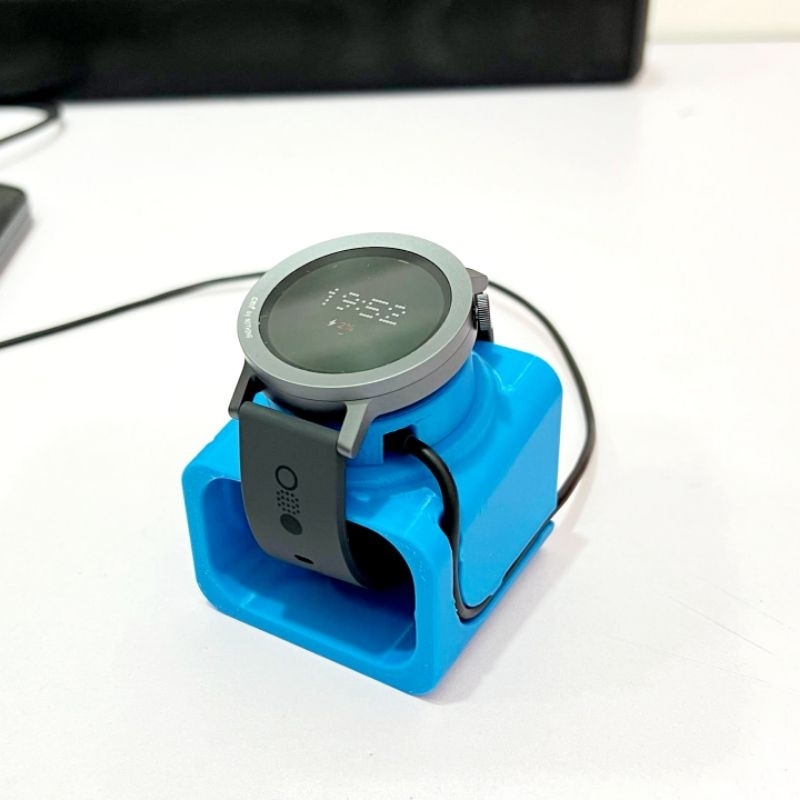 การชาร์จ DOCK CMF WATCH PRO 2