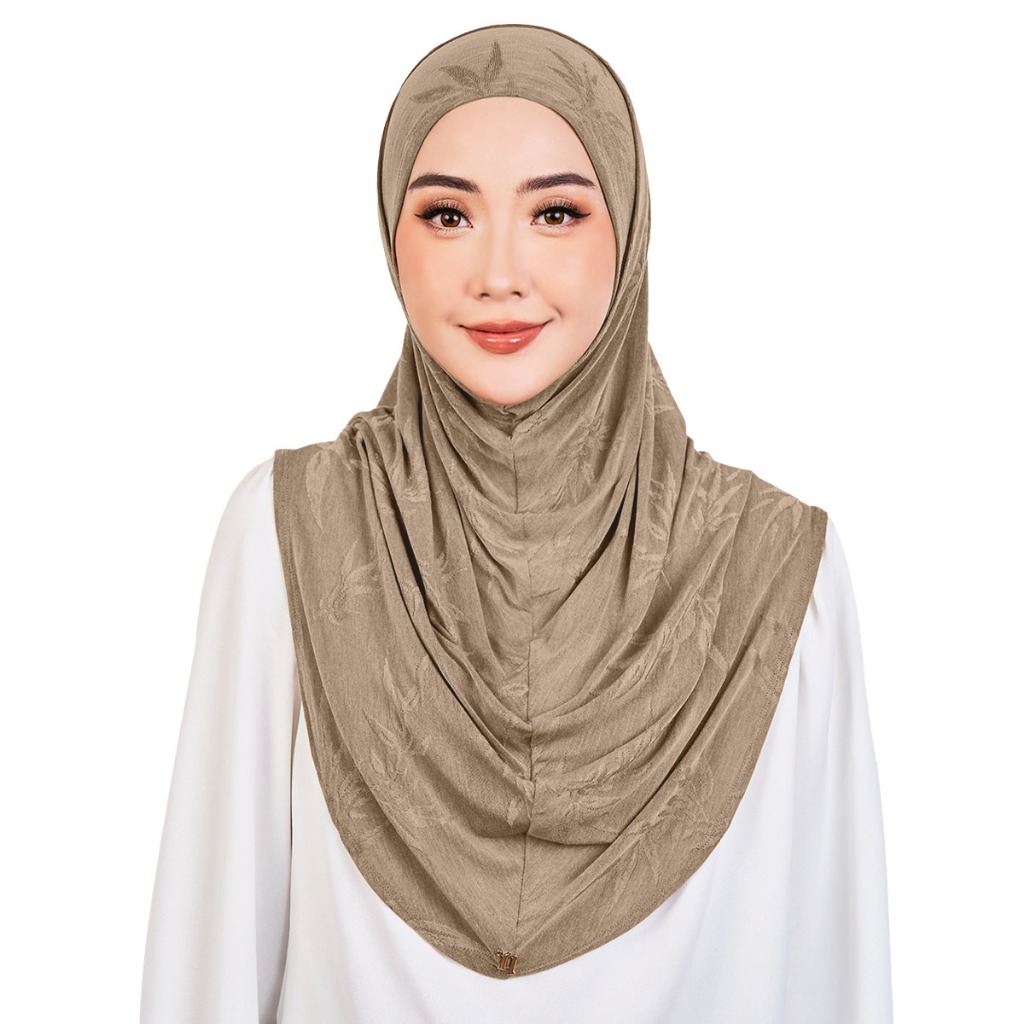 Naelofar EasyOn Sophia 三维 ทันที
