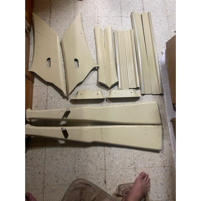 Mercedes Benz W123 pillar trim
