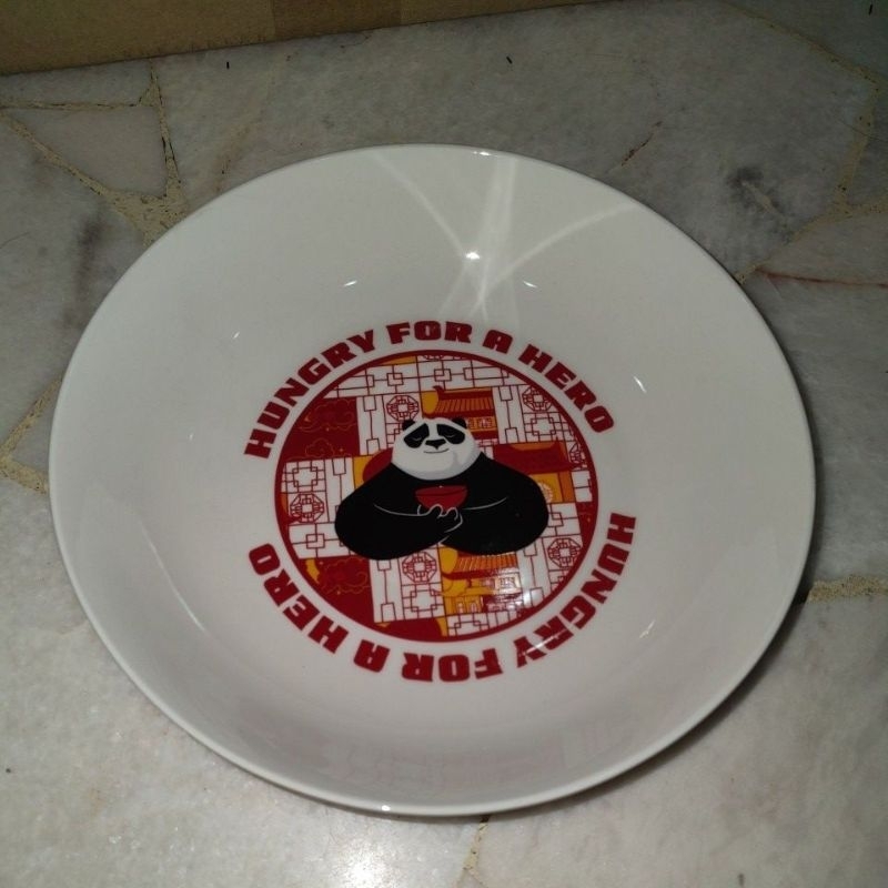 จานเซรามิก Kung Fu Panda 4 แก้วด่วน แผ่นเสียง