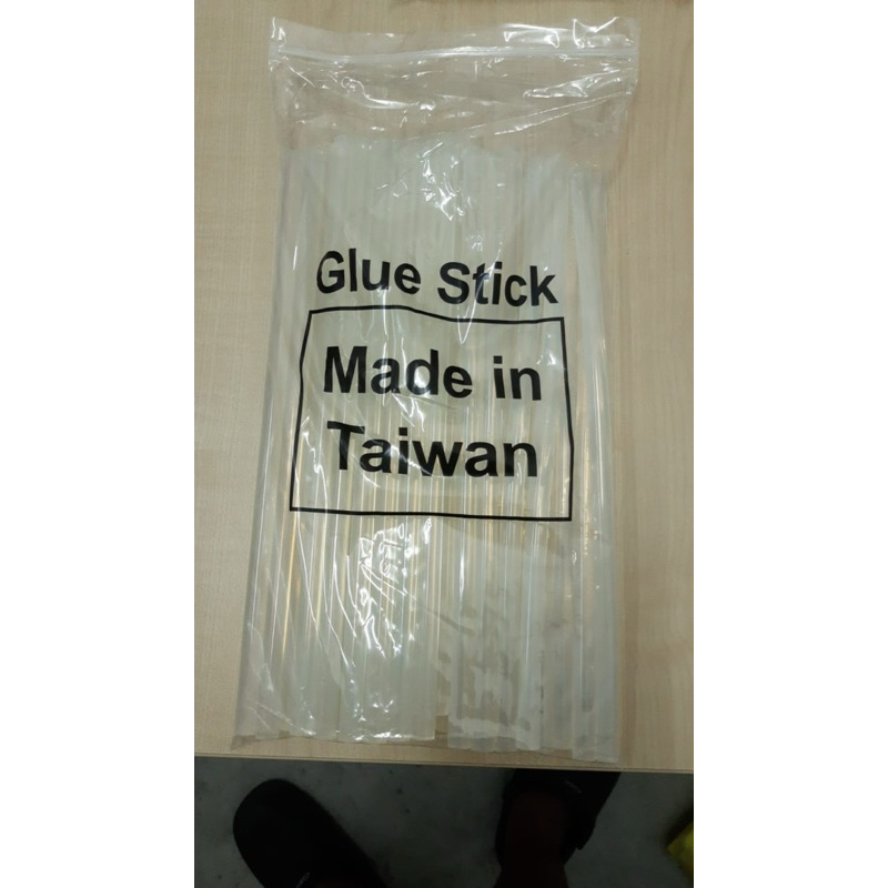 Made In Taiwan 1kg =1bag กาวแท่งร้อน 7mm x 280mm/ 11mm x 270mm/ กาวแท่งร้อนละลาย