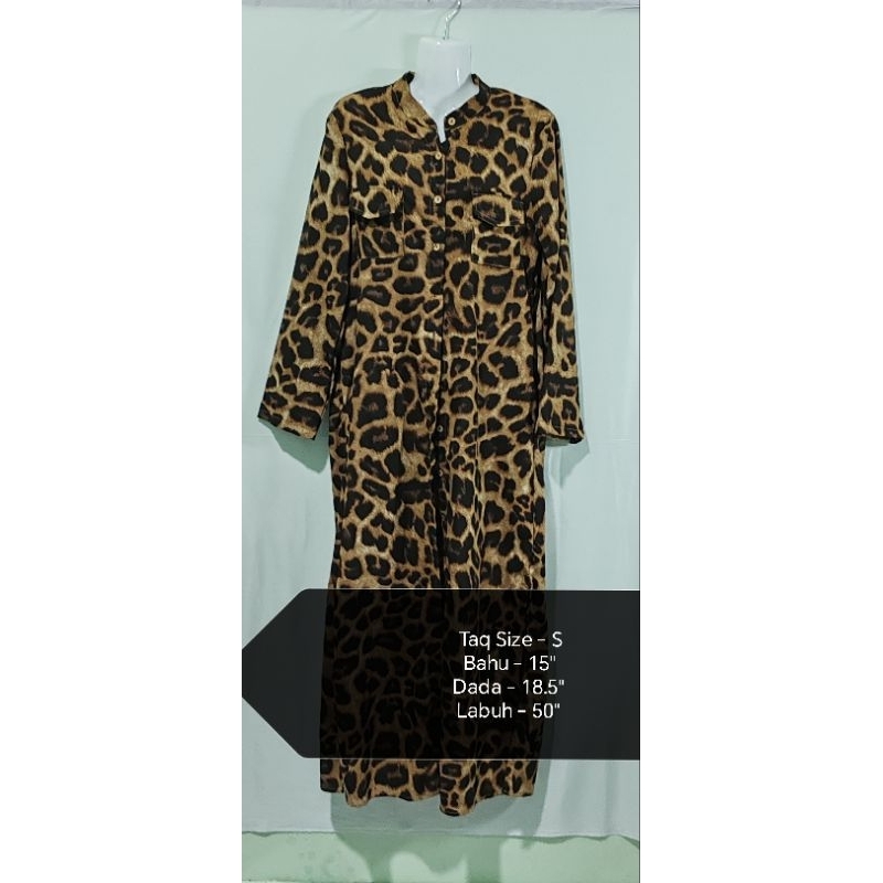 เดรสยาว ยี่ห้อ Vonda Preloved