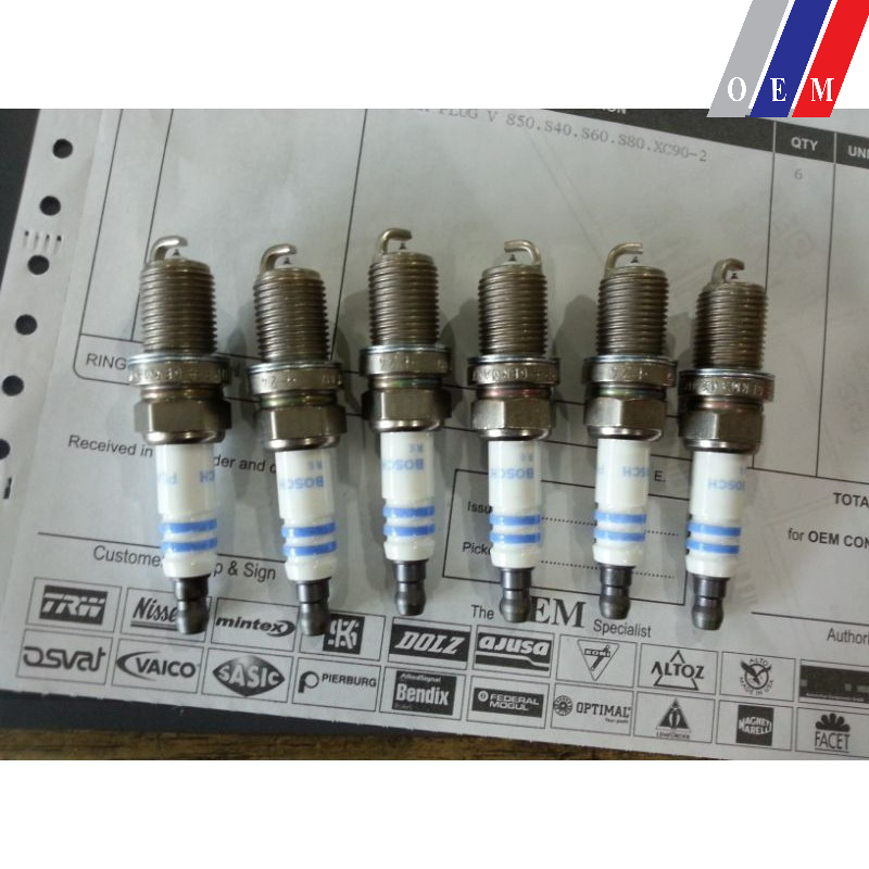 BOSCH SPARK PLUG VOLVO S40 850 S60 S80 S70 (2.0) / XC90 (2.5T/2.9) (1PC) Platinum