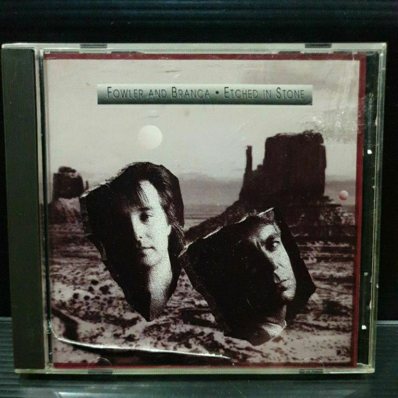 Fowler และ Branaca - กัดหิน