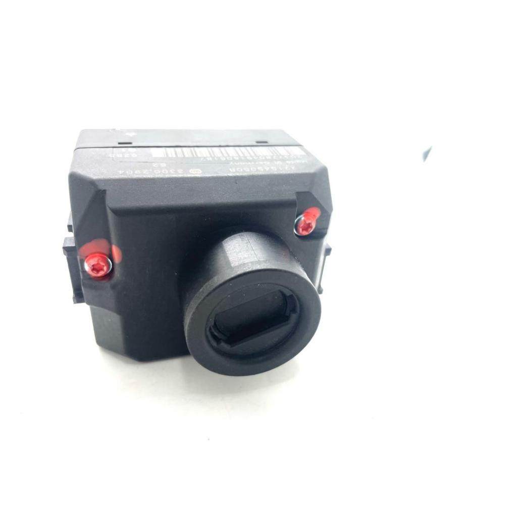 [ใช้แล้ว] Mercedes Benz W221 ระบบจุดระเบิดอิเล็กทรอนิกส์ EIS EZS 2215450508