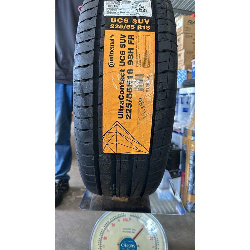 ใหม่ tyre Continental ยาง UltraContact UC6 225/55R18 -Ready