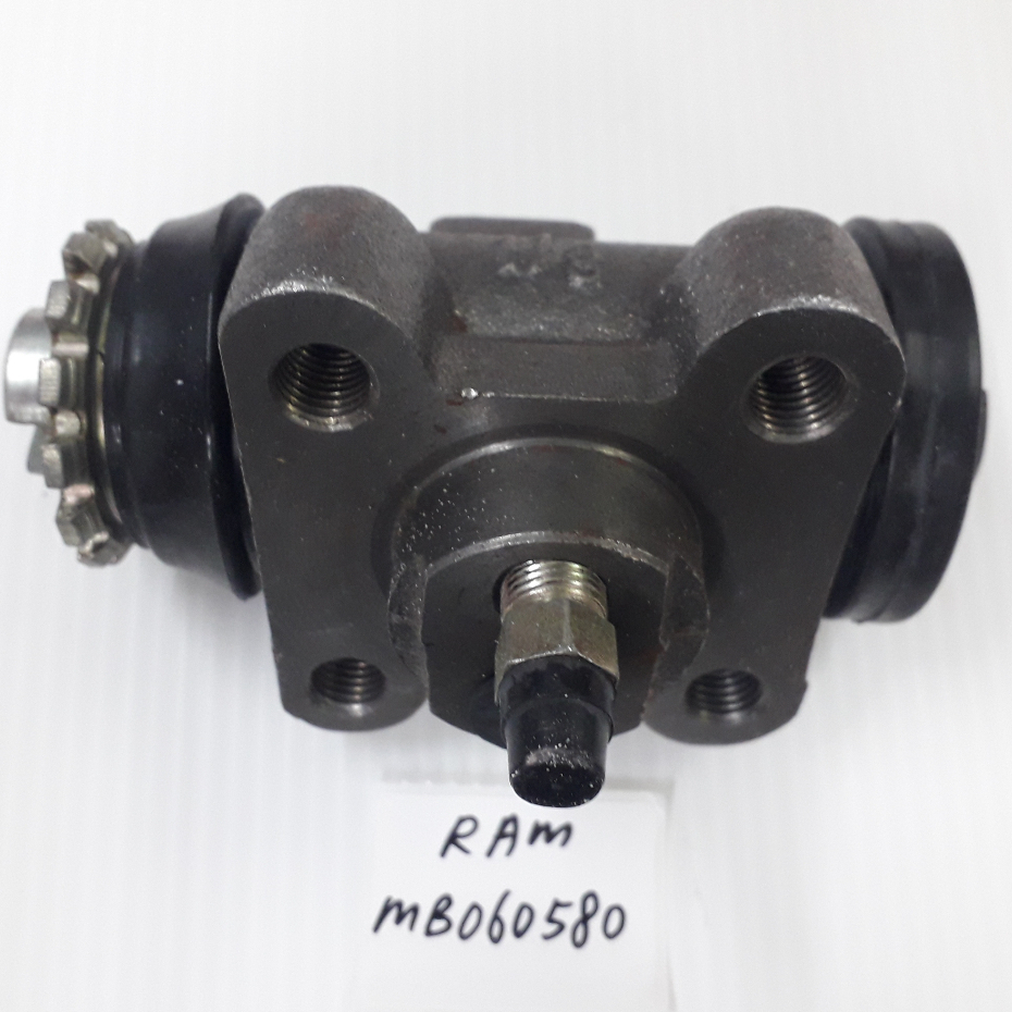 MITSUBISHI (MB06052/MB060580/MB060581) (หลังซ้ายหรือขวา) ปั๊มเบรคล้อสําหรับมิตซูบิชิแคนเตอร์ เฟ434 เ