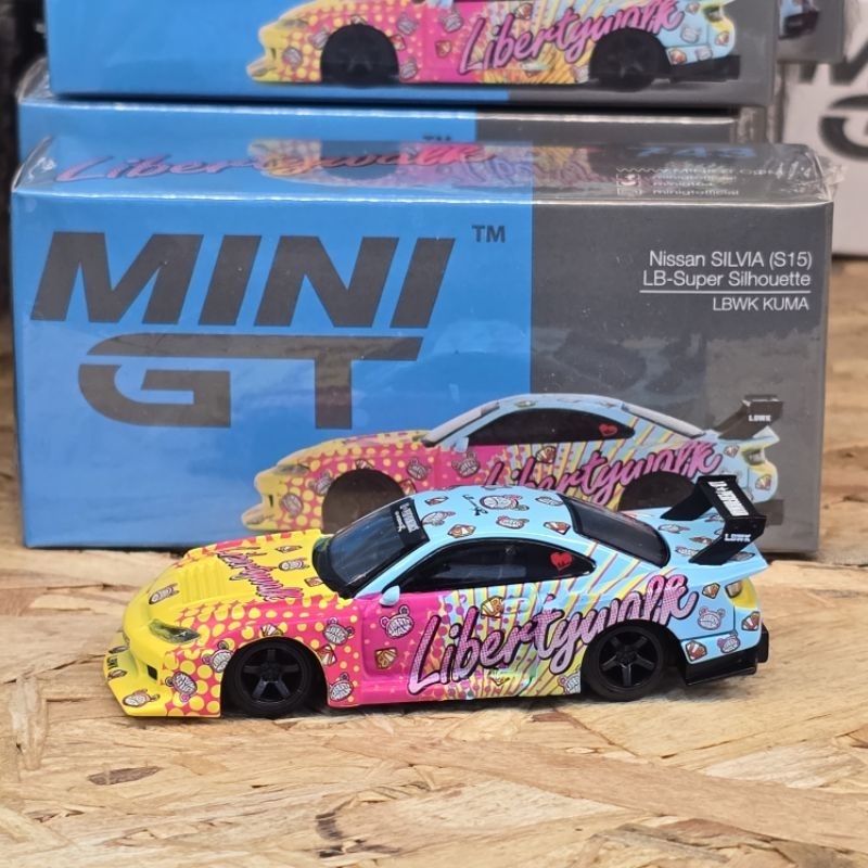 MINI GT NISSAN SILVIA (S15)LB-SUPER SILHOUETTE LBWK KUMA BOX NO.743