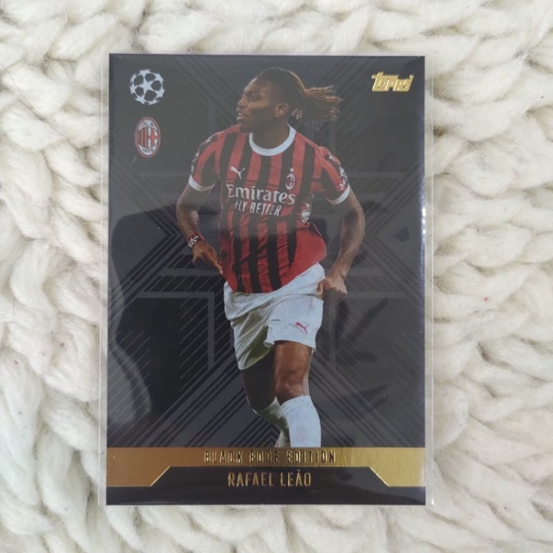 Topps Match Attax EXTRA 2024-2025 Rafael Leao Bayern.Mich Black Edge Edition BLA5