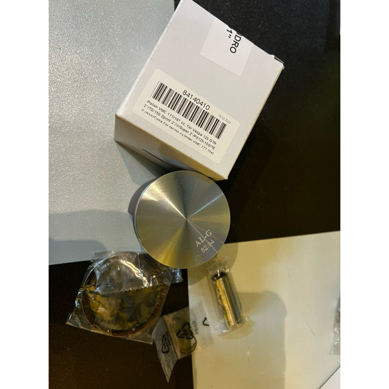 Vespa classic VMC ลูกสูบครบ 177/187 63mm