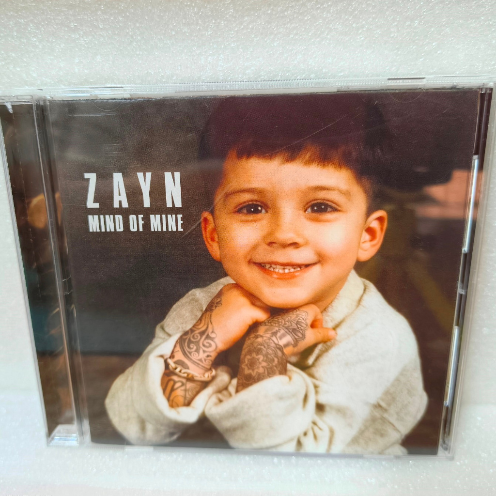 ซีดีมือสอง Zayn Malik - จิตใจแห่งเหมือง (2016)