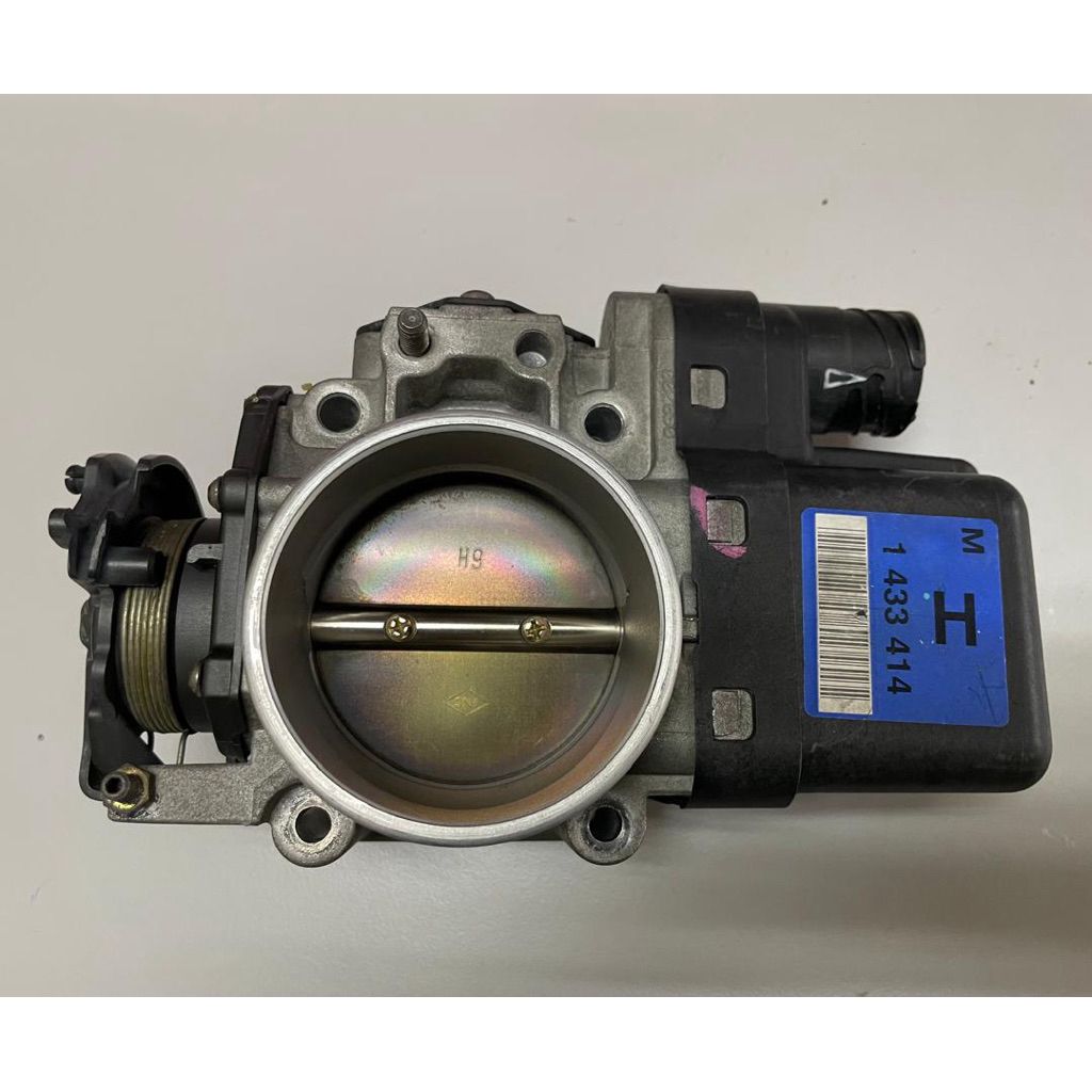 เรือนปีกผีเสื้อ BMW ( M52-TU ) E39 , E46