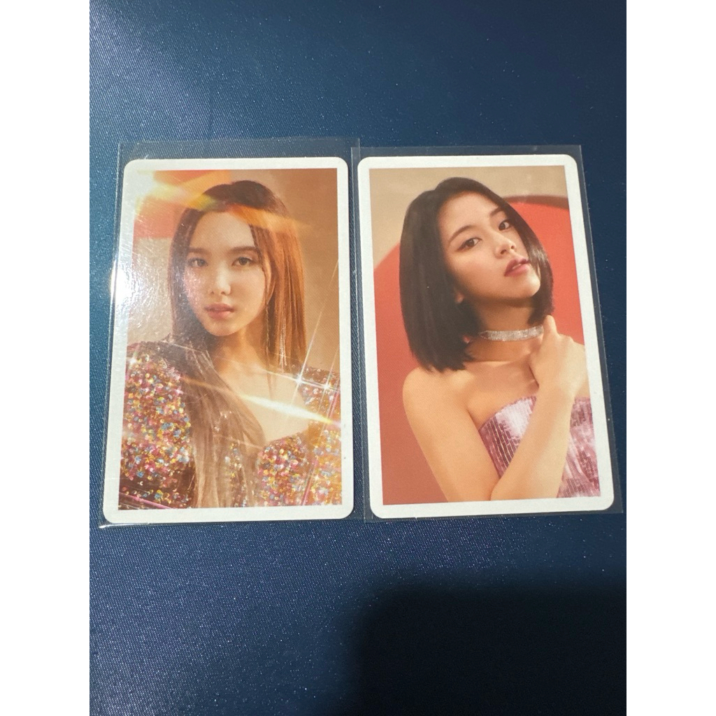 TWICE &TWICE Japan Hi Touch โฟโต้การ์ดอย่างเป็นทางการ Nayeon Chaeyoung