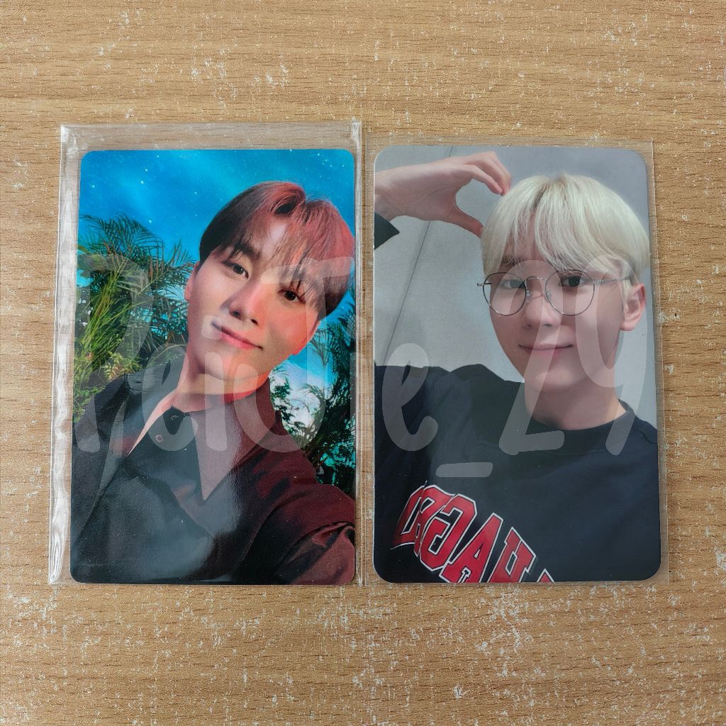 SEVENTEEN YiZhiYu Fansign Photocard Seungkwan