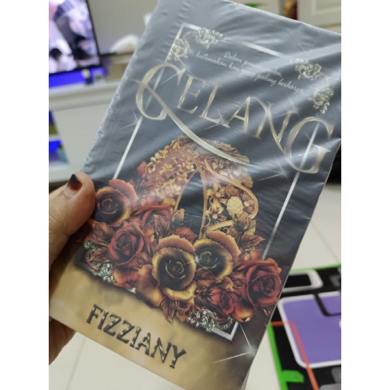 GELANG ใหม่ โดย FIZZIANY