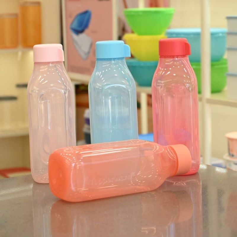 Tupperware Aquasafe Bottle Square 1L