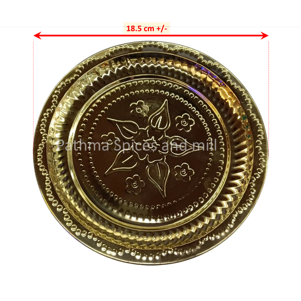 Pushpa Thattu – แผ่นนําเสนอทองเหลืองแบบดั้งเดิม