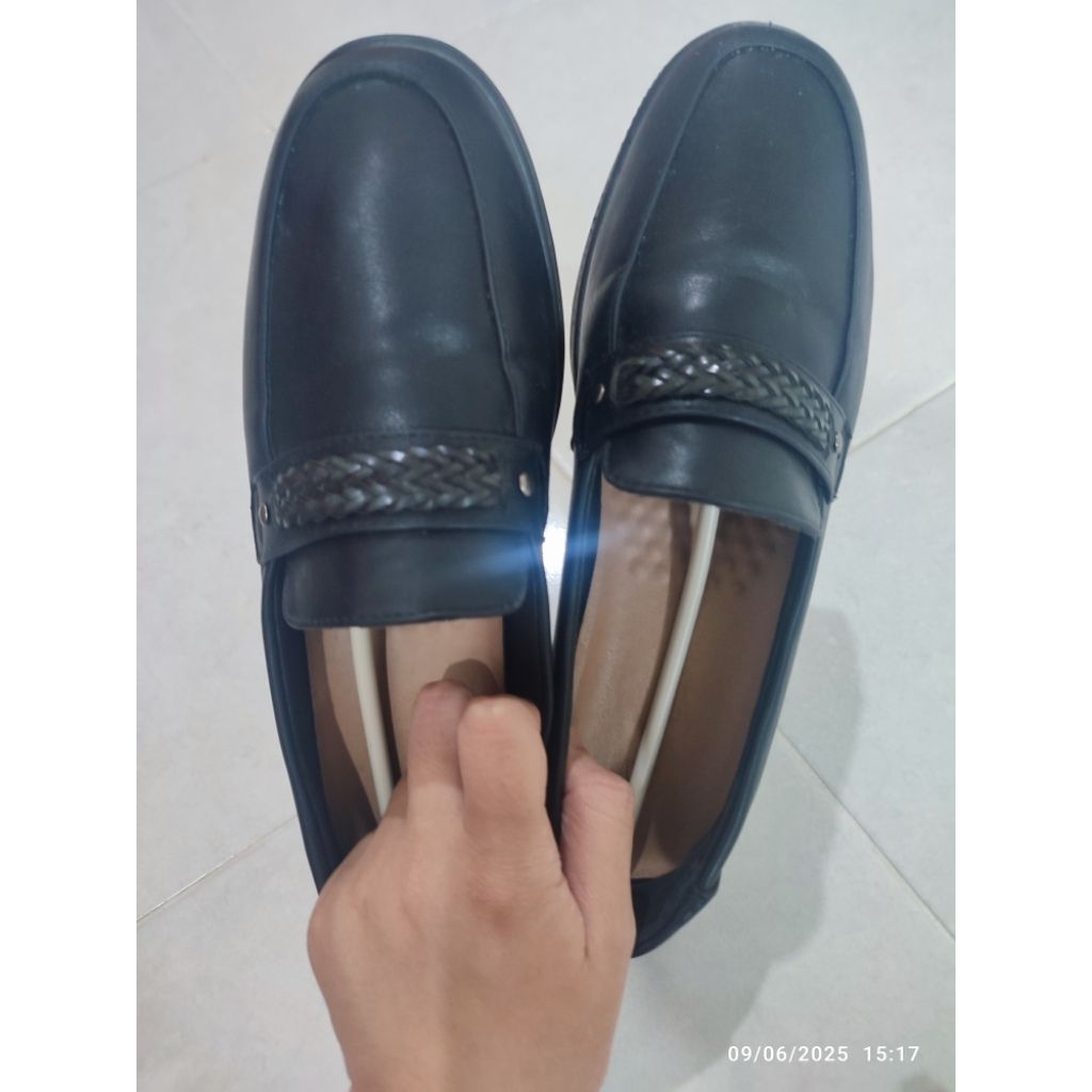 Preloved - Caspia Ladies Lifestyle Slip On Shoe CW-337 Size EU 38