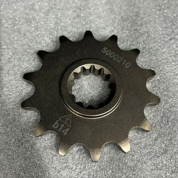 QJ MOTOR OUTPUT SPROCKET COMPONENTS สําหรับ SRK400RR