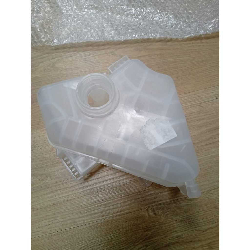 RESERVOIR SPARE TANK > FORD ECOSPORT / FIESTA > BE8Z-8A-080A > PART