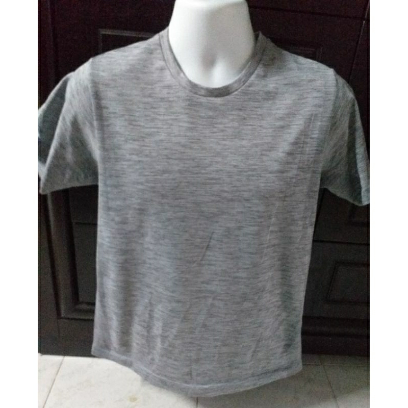 GU Active T-Shirt Baju T-Shirt GU