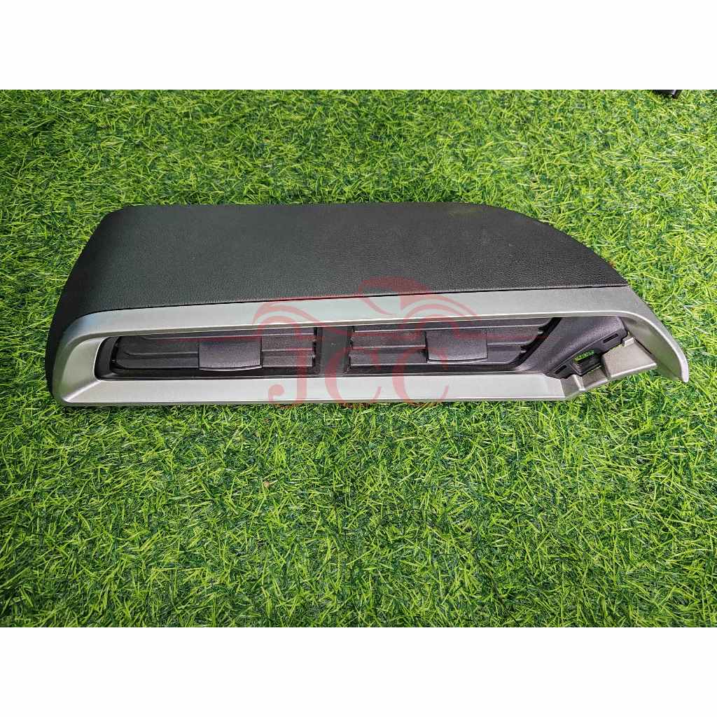 HONDA FIT JAZZ GK3 GK5 CENTER AIRCOND AIRVENT [2G-3B-B1923]
