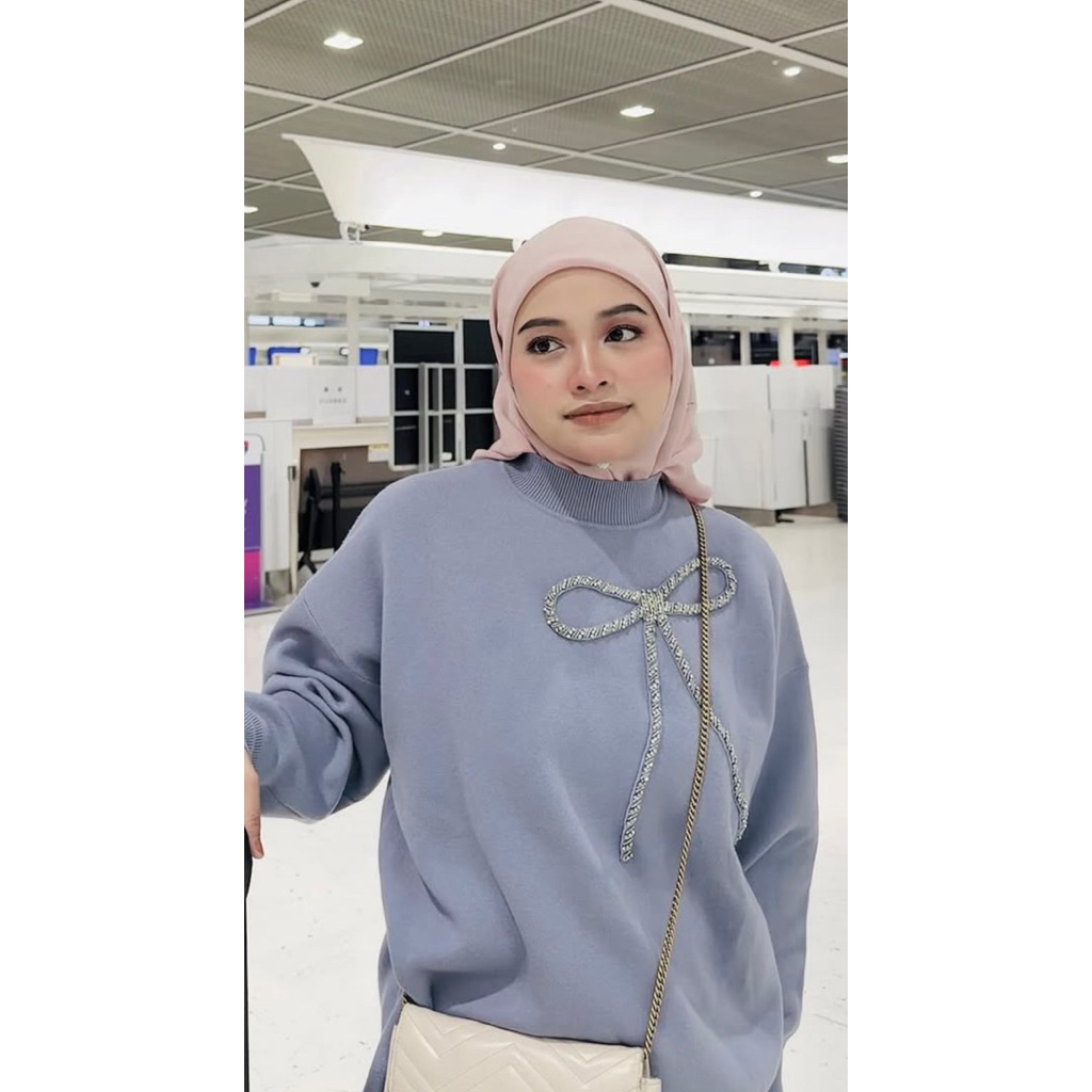 BOW&RIBBON SWEATSHIRT YNALEE 2025