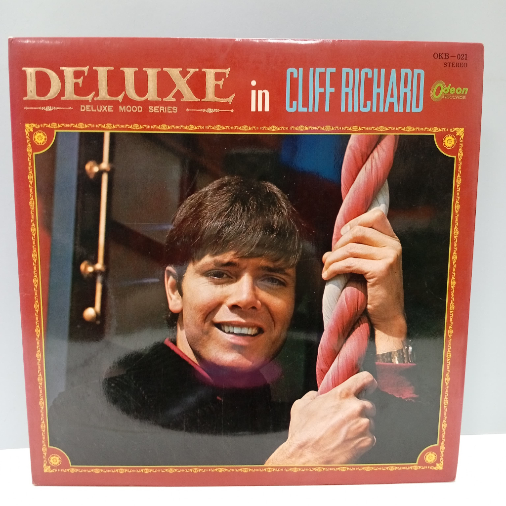 CC46-49 LP TERPAKAI [ DELUXE IN CLIFT RICHARD ] LP มือสอง < VG >