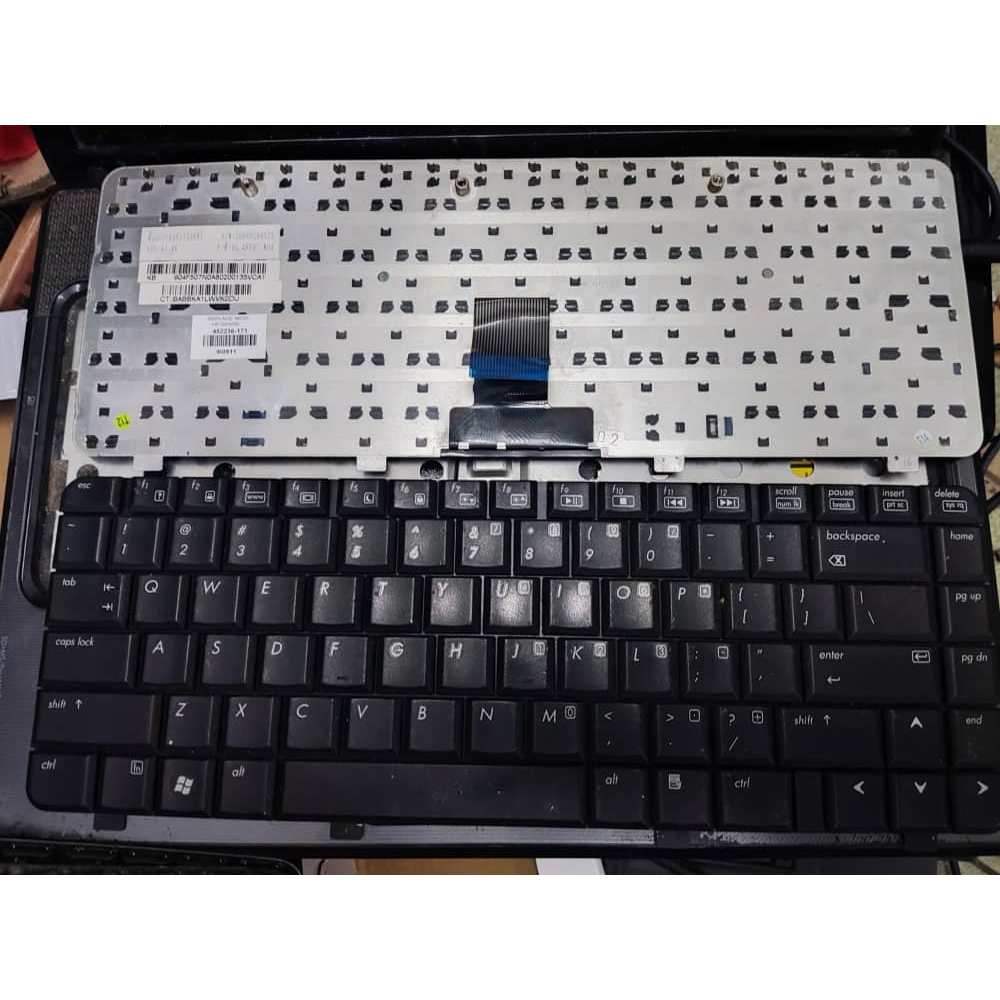 HP Compaq Presario V3000 V3100 V3500 V3900 DV2000 DV2020 DV2500 DV3000 แป้นพิมพ์ที่ใช้แล้ว