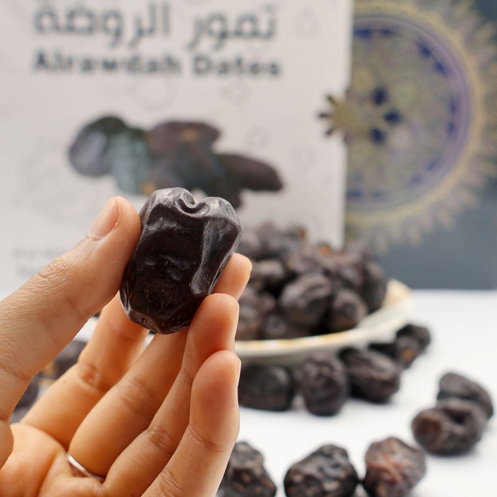 AJWA JUMBO ALRAWDAH DATES ( วันที่ 5 กก. ) Sweetest Treasure Soft หวาน และสวรรค์