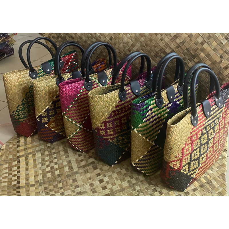 HAND-WOVEN FIGHTING BAG