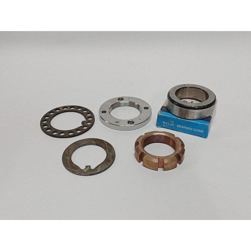 MITSUBISHI PAJERO L047 L049 AXLE LOCK WASHER NUT & CONE
