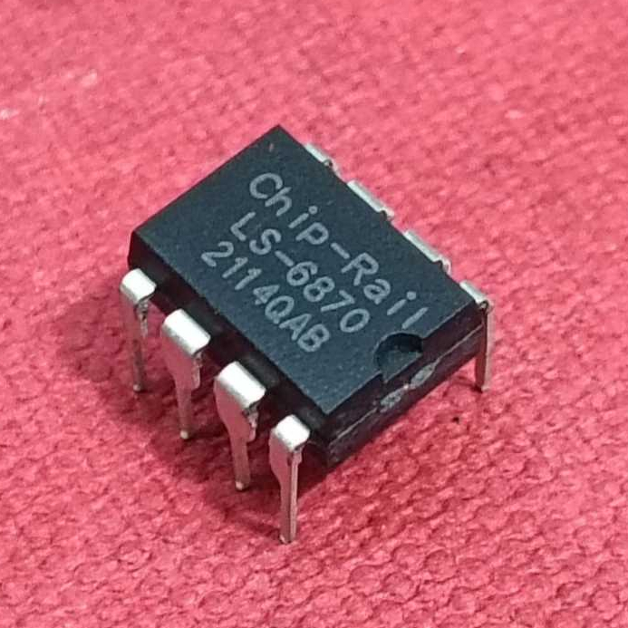 (3362) ชิป-ราง LS-6870 ชิป-ราง LS-6870 LS6870 DIP 8-PIN POWER SUPPLY DRIVER IC