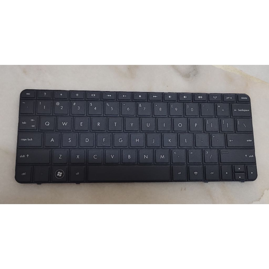 HP mini 110-3004TU 110-3012TU 110-3028TU 110-3130TU 110-3098NR คีย์บอร์ด