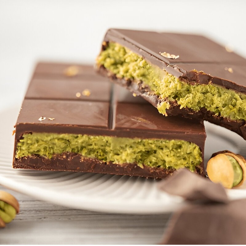 Kunafa Pistachio Chocolate Viral Chocolate - Coklat - อาหาร