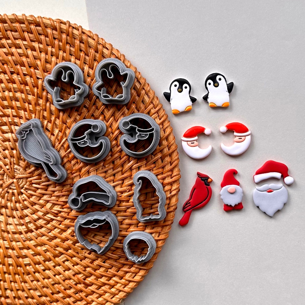 เพนกวินเพนกวิน | พระจันทร์ซานตา | พระคาร์ดินัล พระคาร์ดินัล พระคาร์ดินัล พระคาร์ดินัล พระคาร์ดินัล |