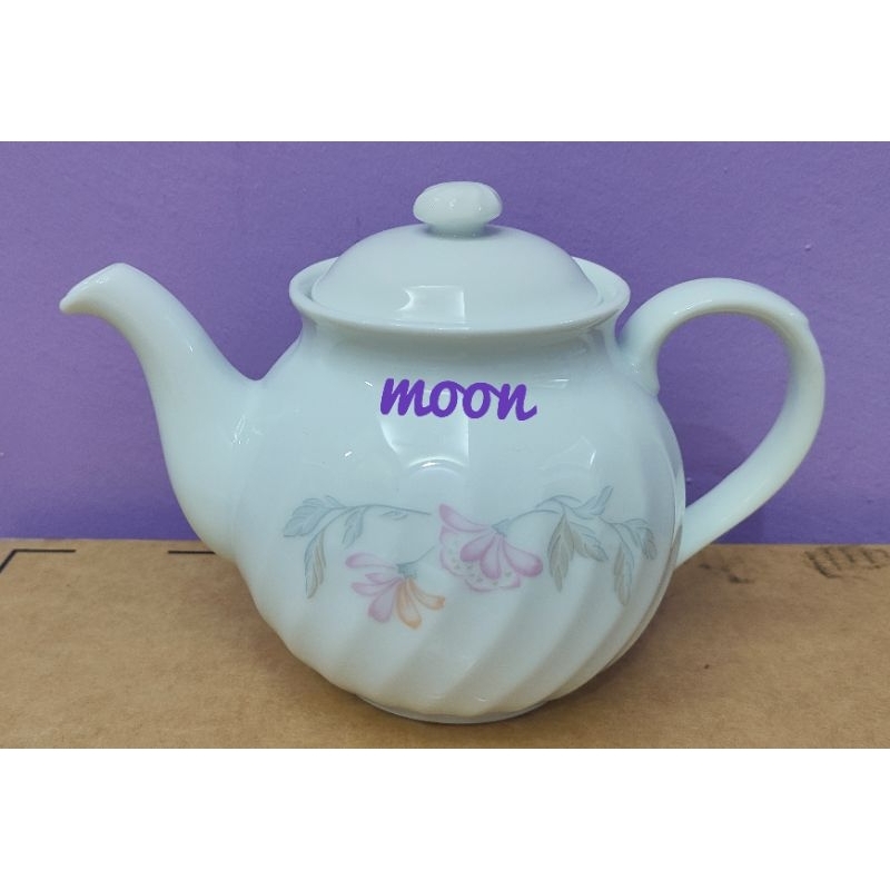 Corningware Porcelain Teapot (Trio & English Meadow)