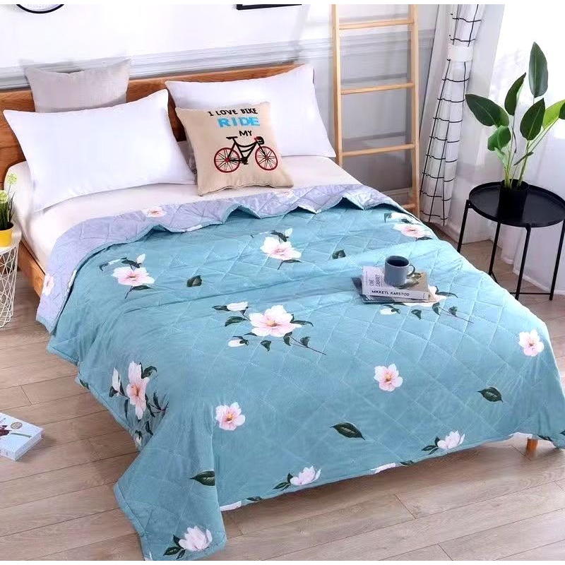 Toto.mmr NARITA SOFT QULIT COMFORTER TOTO SAJAH SIZE QUEEN NARITA 74X90