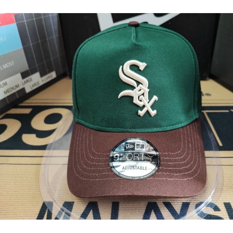 หมวก Topi Snapback New Era Curve SOX