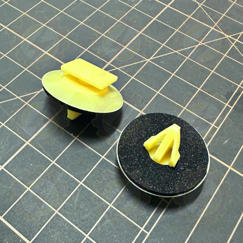 QUALITY KB8A-51-SJ3 MAZDA คลิปฟอยล์ด้านหลัง