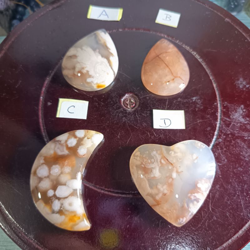 App 21 จี้คริสตัลอาเกตซากุระธรรมชาติ 1 สําหรับ Rm25